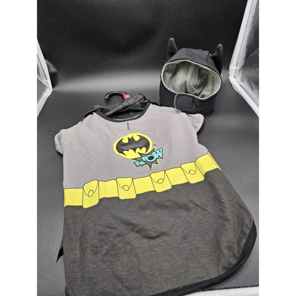DC Comics Batman Dog Costume Medium Halloween Costume With Cape And Batman Hood